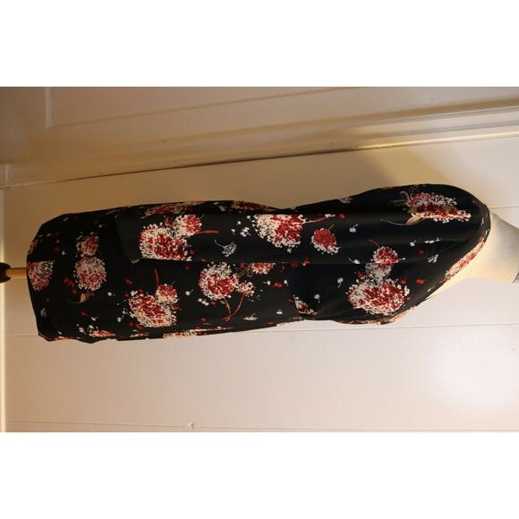 Slate and Willow Dress Size 4 Floral Black - Picture 2 of 7